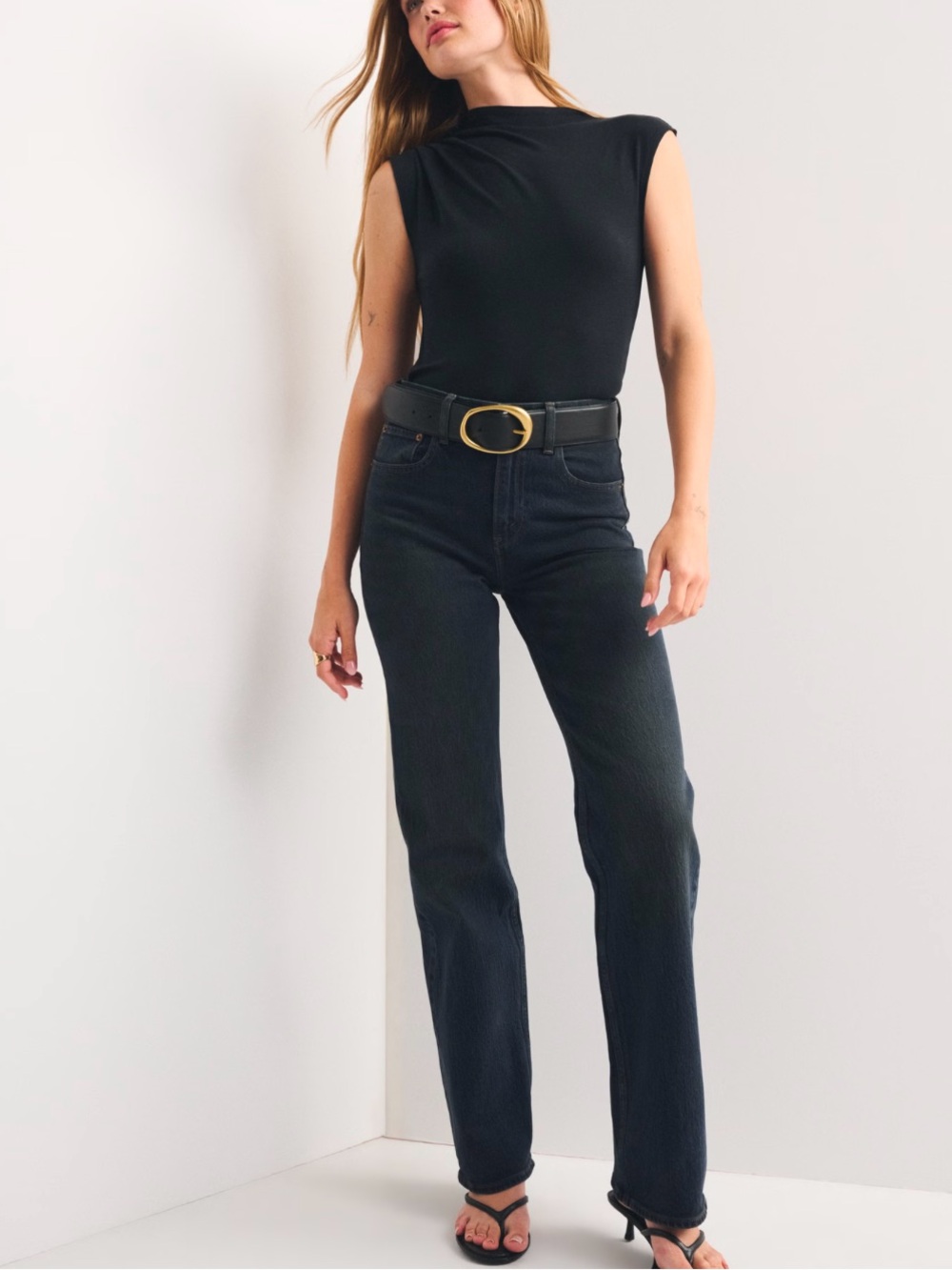 Abercrombie women’s 90s relax Jeans